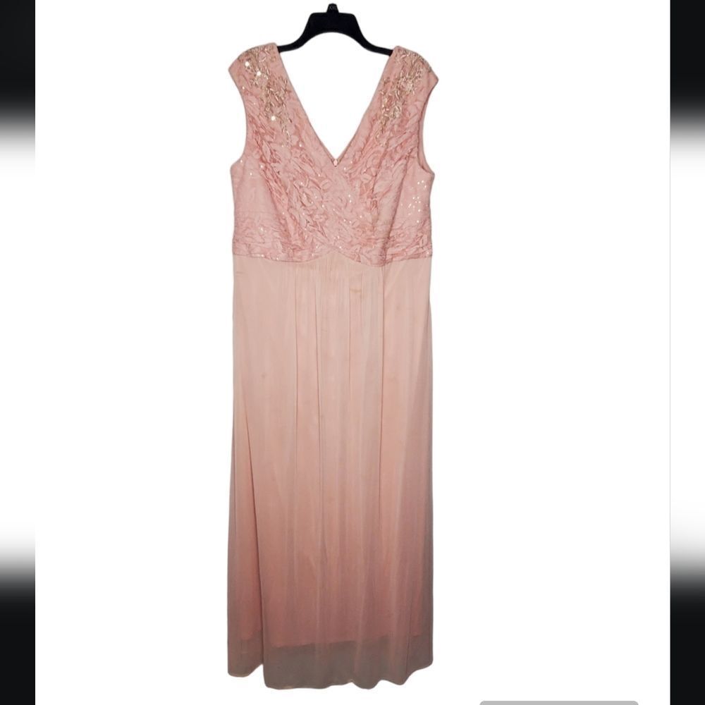 Melrose Bridal 16W Pink Dress Sequin Embellished Floral Lace Barbie